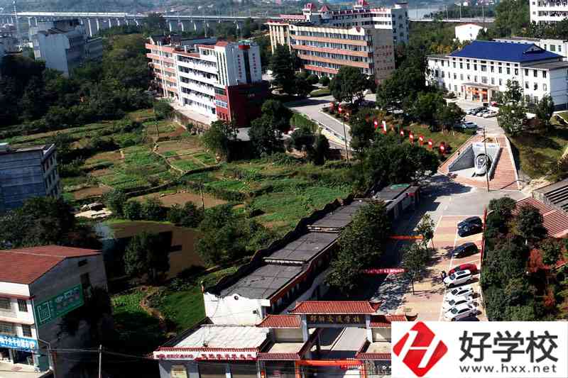 邵陽交通職業(yè)中專怎么樣？收費標準是什么？