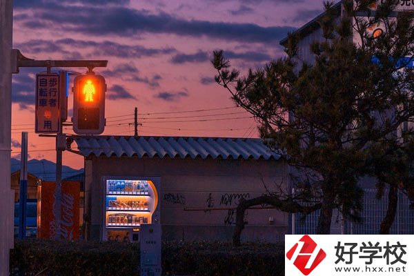 株洲市工業(yè)中等學(xué)校怎么樣？環(huán)境好嗎？