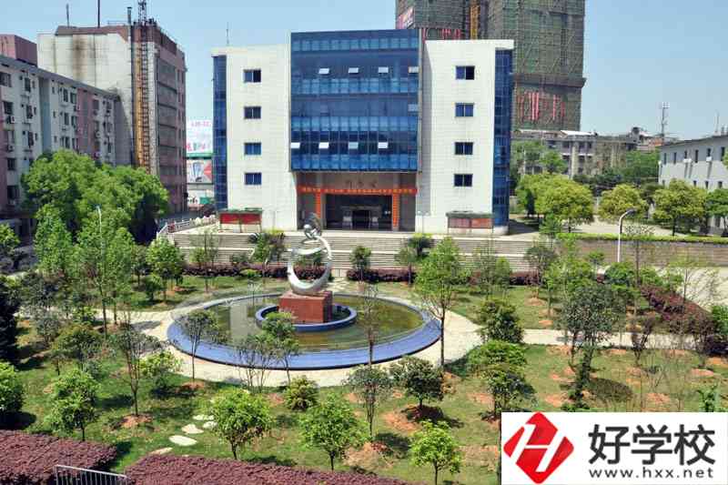 湖南省耒陽師范學(xué)校有哪些專業(yè)？就業(yè)前景怎么樣？