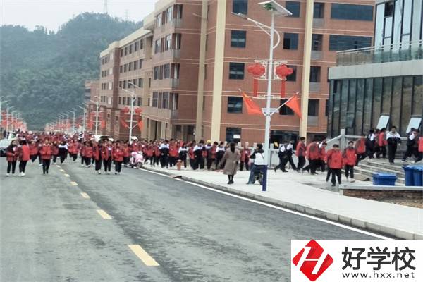 益陽有哪些公辦職高？學費多少？