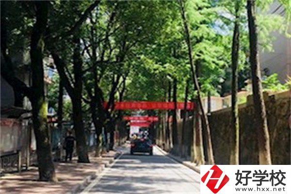長(zhǎng)沙升學(xué)率高的中職學(xué)校有哪些？招生要求嚴(yán)不嚴(yán)？