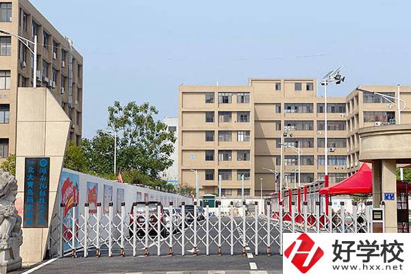 湖南托雅技工學(xué)校怎么樣？有哪些辦學(xué)特色？
