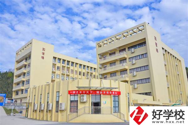 郴州技師學(xué)院辦學(xué)條件好嗎？開(kāi)設(shè)有什么專業(yè)？