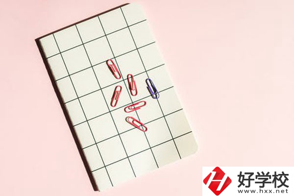 瀘溪縣第一職業(yè)中學(xué)怎么樣？是職高嗎？