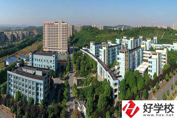 長沙財經(jīng)學(xué)校有沒有官網(wǎng)？怎樣才能找到？
