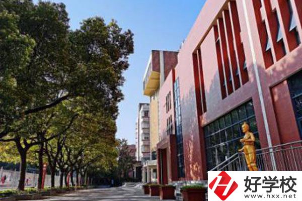 湖南建設(shè)中等職業(yè)學校怎么樣?是中專嗎?