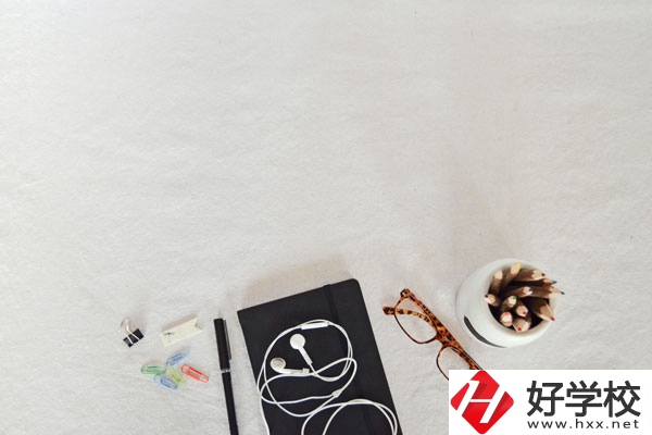 湖南省道縣師范學(xué)校好不好？什么專業(yè)女生最多？