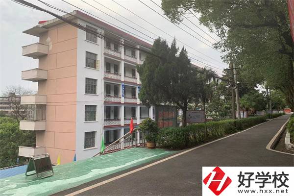 株洲英泰軟件工程技術(shù)學(xué)校在哪里？辦學(xué)條件怎樣？