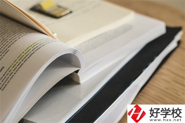 邵陽的技工學(xué)校有哪些？是什么性質(zhì)的？