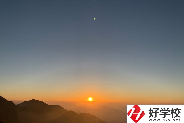 醴陵市陶瓷煙花職業(yè)技術(shù)學(xué)校怎么樣？師資力量如何？
