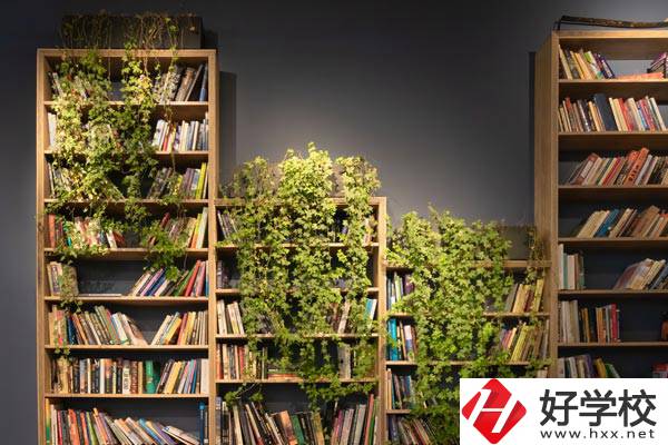 岳陽市君山區(qū)職業(yè)技術(shù)學(xué)校哪些招生專業(yè)？有什么特色？
