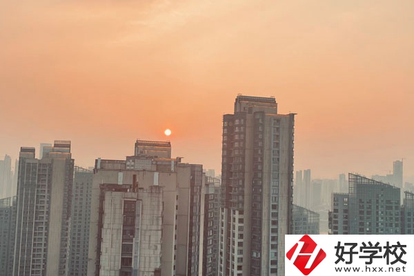 株洲人工智能職業(yè)技術(shù)學(xué)校的計(jì)算機(jī)網(wǎng)絡(luò)專(zhuān)業(yè)好么？