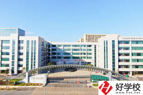 長(zhǎng)沙有可以推薦的民辦五年制大專嗎？有什么優(yōu)勢(shì)？