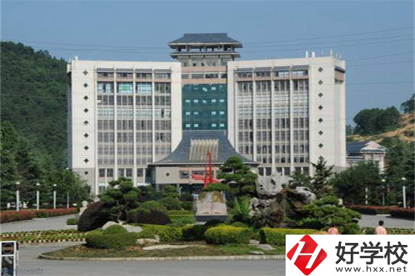 湘西有什么中專開設(shè)有“2+3”的專業(yè)？對口高職是哪所？