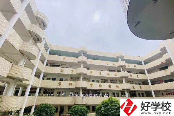 湖南有沒有3+2職?？梢酝扑]？3+2有什么優(yōu)勢？