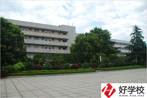 郴州有什么好的職校？會(huì)安排實(shí)習(xí)嗎？