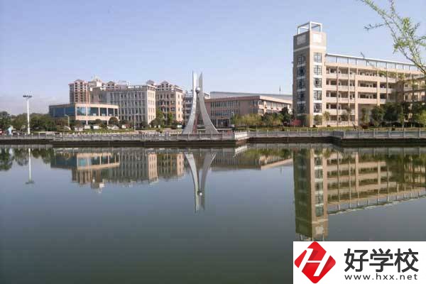 寧鄉(xiāng)市職業(yè)中專學(xué)校是公辦還是民辦？有哪些辦學(xué)成果？