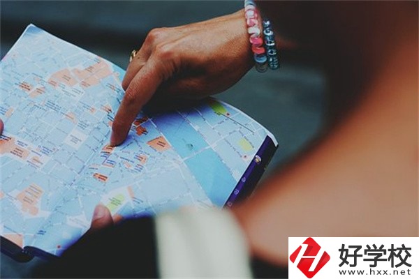 岳陽中職學校哪些專業(yè)好？有什么學校推薦？