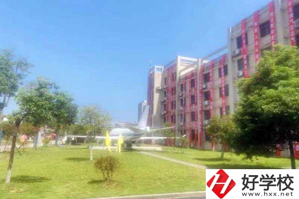長沙經(jīng)貿(mào)職業(yè)中專可以參加高考嗎？還有哪些升學(xué)方式？