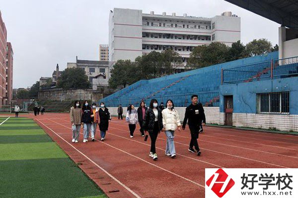湖南有哪幾所成人中專？什么是成人中專？