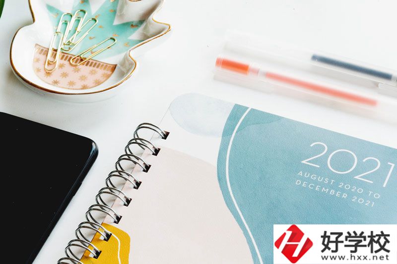 長沙有學(xué)烹飪技術(shù)的學(xué)校嗎？位置在哪里？