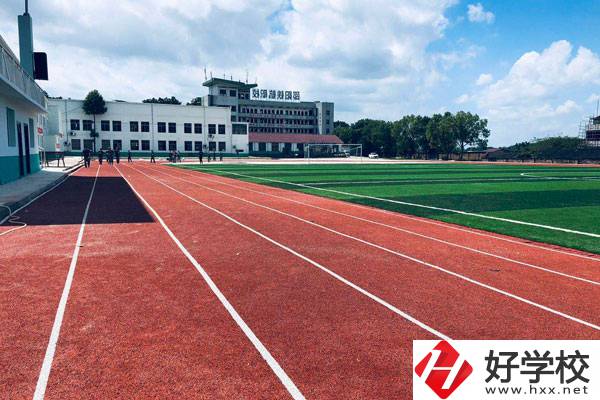 邵陽鐵航中等職業(yè)學(xué)院的高鐵乘務(wù)專業(yè)怎么樣？就業(yè)前景如何？