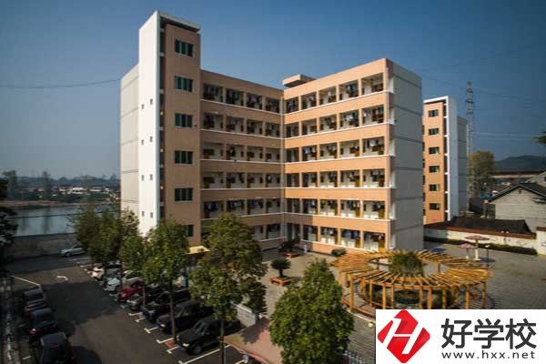 湖南省芷江民族職業(yè)中專(zhuān)學(xué)校