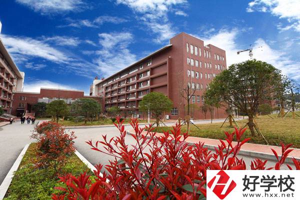 張家界航空工業(yè)職業(yè)技術(shù)學(xué)院航空專業(yè)有哪些報(bào)考要求？