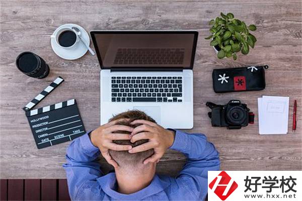 湖南中職生畢業(yè)會(huì)有就業(yè)難的問題嗎？選就業(yè)還是升學(xué)？