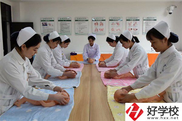 衡陽辦學(xué)規(guī)模排前三的中專是哪幾所？有什么辦學(xué)特色？