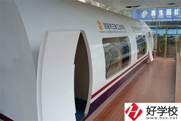長沙市三聯(lián)科技中等職業(yè)學(xué)校新校區(qū)怎么樣？就業(yè)難嗎？