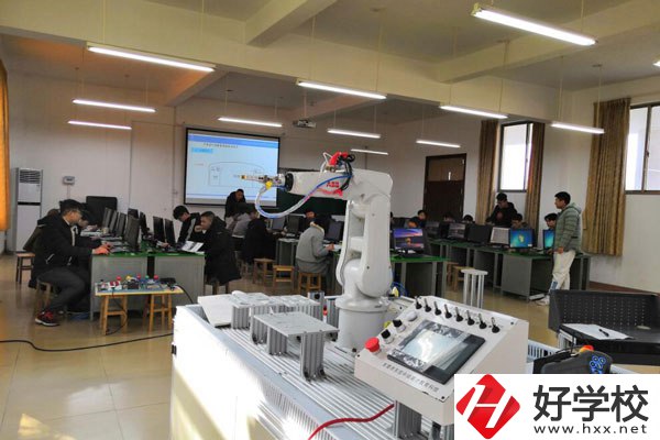 郴州職業(yè)技術(shù)學(xué)院中職部好不好？值得讀嗎？