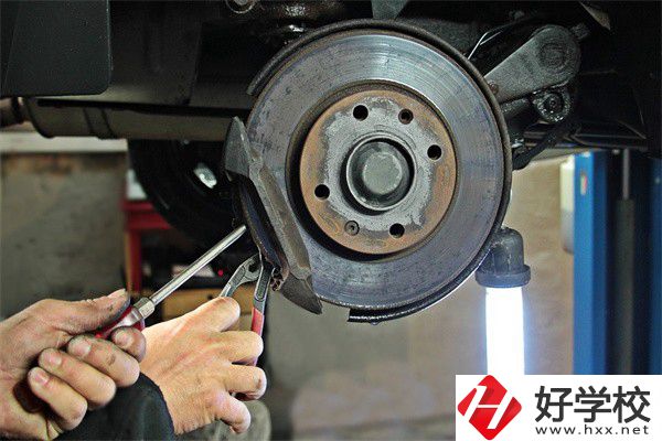 湖南中職該怎么選專業(yè)？有什么專業(yè)推薦？