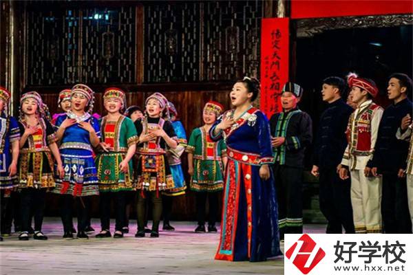 婁底有哪些公辦職高？職高和中專有什么區(qū)別？