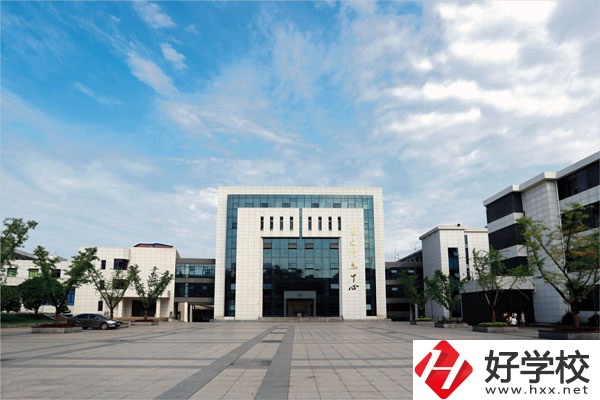 湖南有哪些公辦技校？