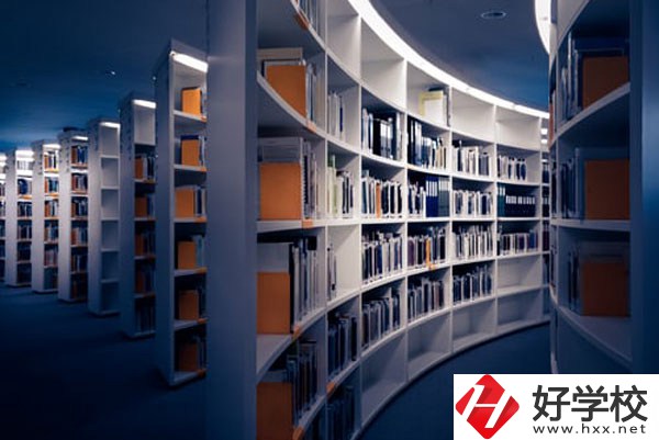 懷化市新華職業(yè)學(xué)校怎么怎么樣？宿舍好不好？